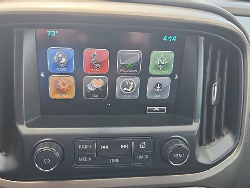 Used 2017 Chevrolet Colorado Z71 AWD/4WD image 15