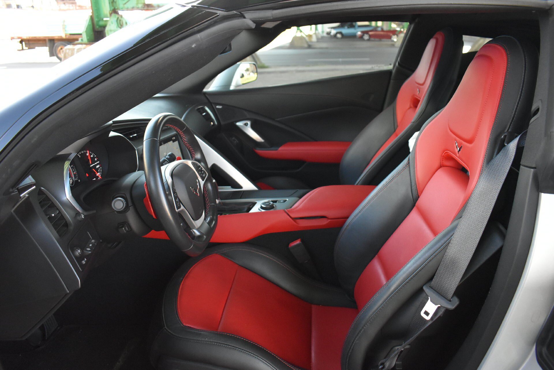 Used 2017 Chevrolet Corvette Stingray Coupe w/ 2LT Preferred Equipment Group RWD image 16