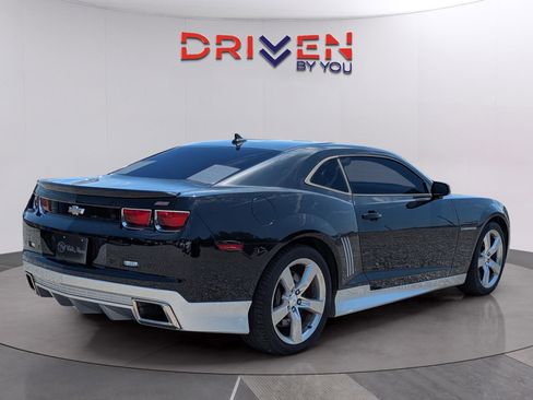 Used 2011 Chevrolet Camaro SS w/ RS Package RWD image 5