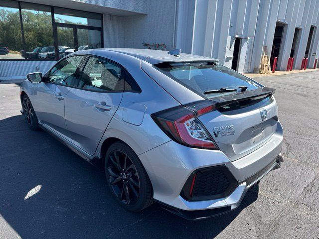 Used 2018 Honda Civic Sport image 7