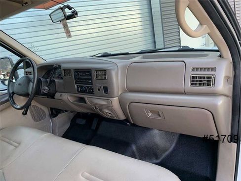 Used 2001 Ford F350 XL image 22