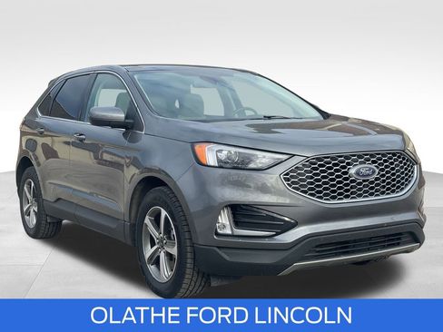 Used 2023 Ford Edge SEL w/ Convenience Package image 11