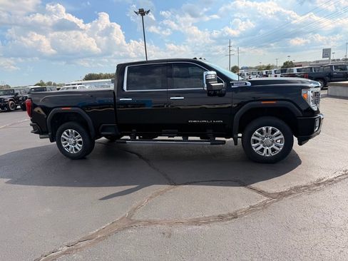Used 2022 GMC Sierra 2500 Denali w/ Denali Ultimate Package AWD/4WD image 8