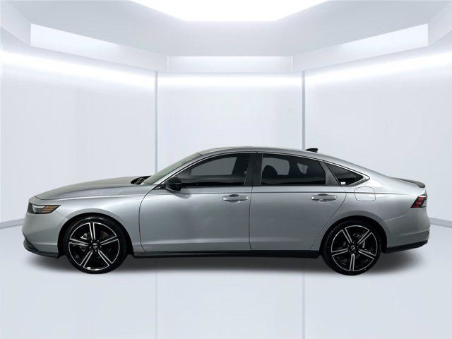 Used 2023 Honda Accord Sport image 29