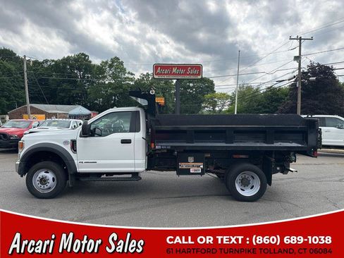 Used 2021 Ford F550 4x4 Regular Cab Super Duty image 2