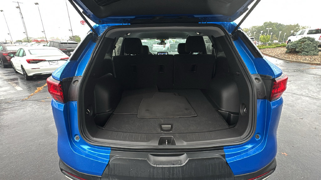 Used 2025 Chevrolet Blazer LT AWD/4WD image 29