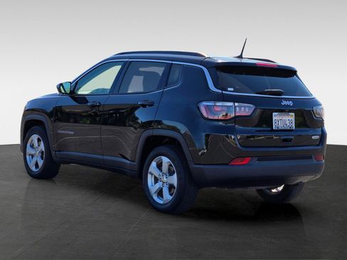 Used 2020 Jeep Compass Latitude w/ Popular Equipment Group FWD image 6