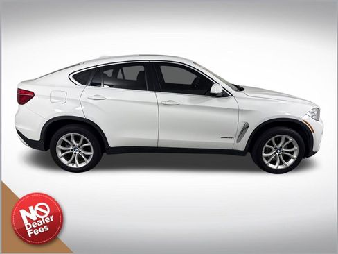 Used 2015 BMW X6 sDrive35i RWD image 2