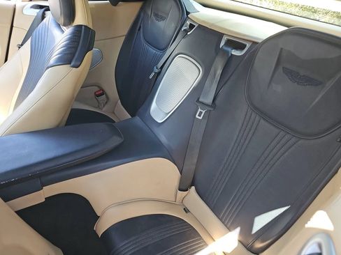 Used 2019 Aston Martin DB11 Volante RWD image 6