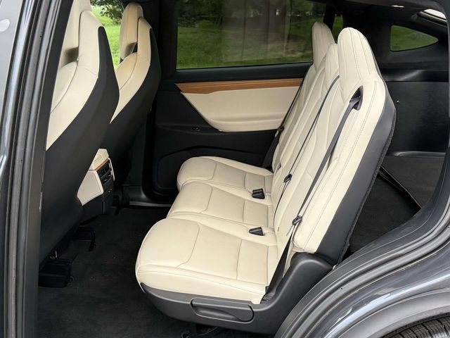 Used 2019 Tesla Model X Long Range AWD/4WD image 14