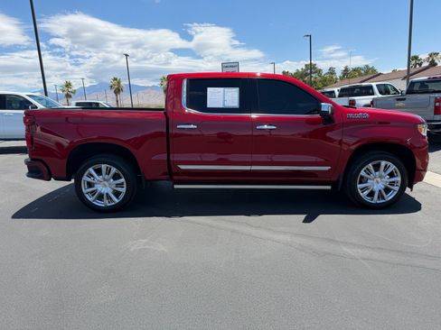 Used 2023 Chevrolet Silverado 1500 High Country w/ High Country Premium Package AWD/4WD image 2