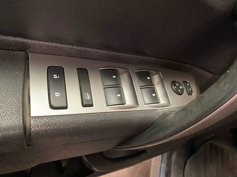 Used 2014 GMC Sierra 3500 SLE image 10