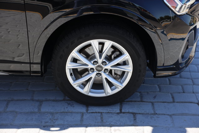 Used 2024 Audi Q3 2.0T Premium Plus AWD/4WD image 47