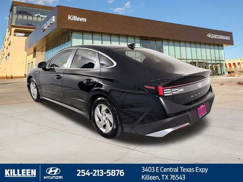 Used 2025 Hyundai Sonata SE FWD image 6
