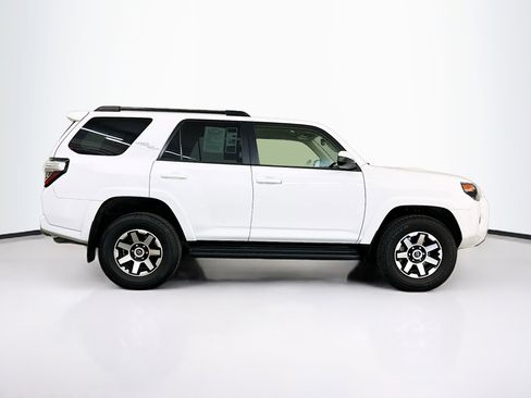 Used 2024 Toyota 4Runner TRD Off-Road image 10