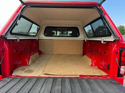Used 2019 GMC Sierra 1500 SLE w/ SLE Value Package AWD/4WD image 14
