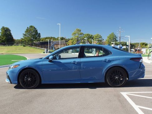 Used 2024 Toyota Camry XSE image 12