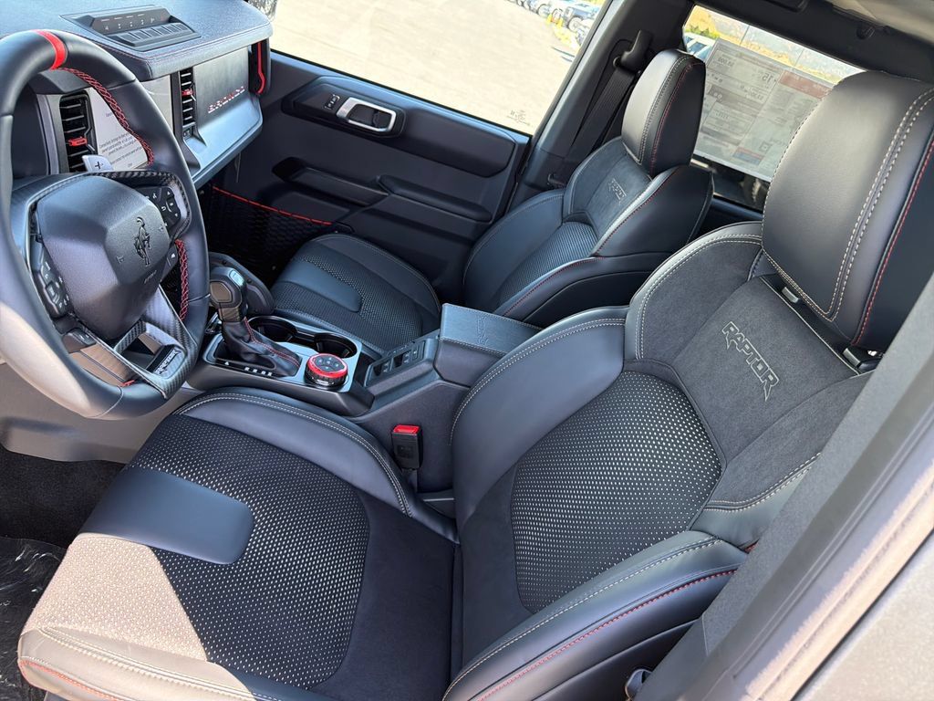 New 2026 Ford Bronco Raptor w/ Interior Carbon Fiber Pack AWD/4WD image 38