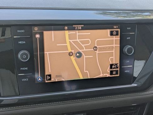 Used 2022 Volkswagen Taos SEL image 27