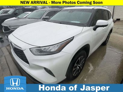 Used 2020 Toyota Highlander XLE