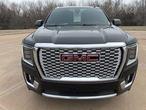 Used 2022 GMC Yukon Denali RWD image 8