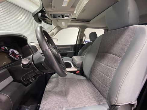 Used 2018 RAM 1500 Big Horn AWD/4WD image 11