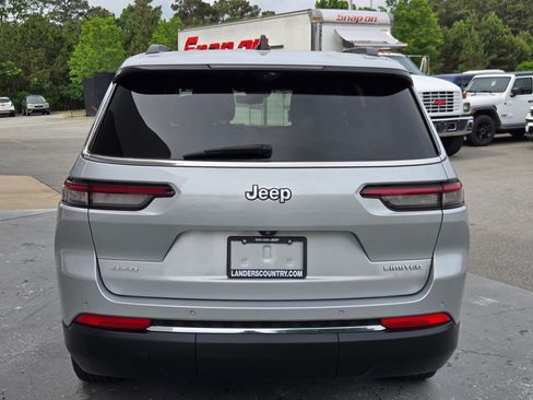Used 2024 Jeep Grand Cherokee L Limited w/ Luxury Tech Group II AWD/4WD image 6