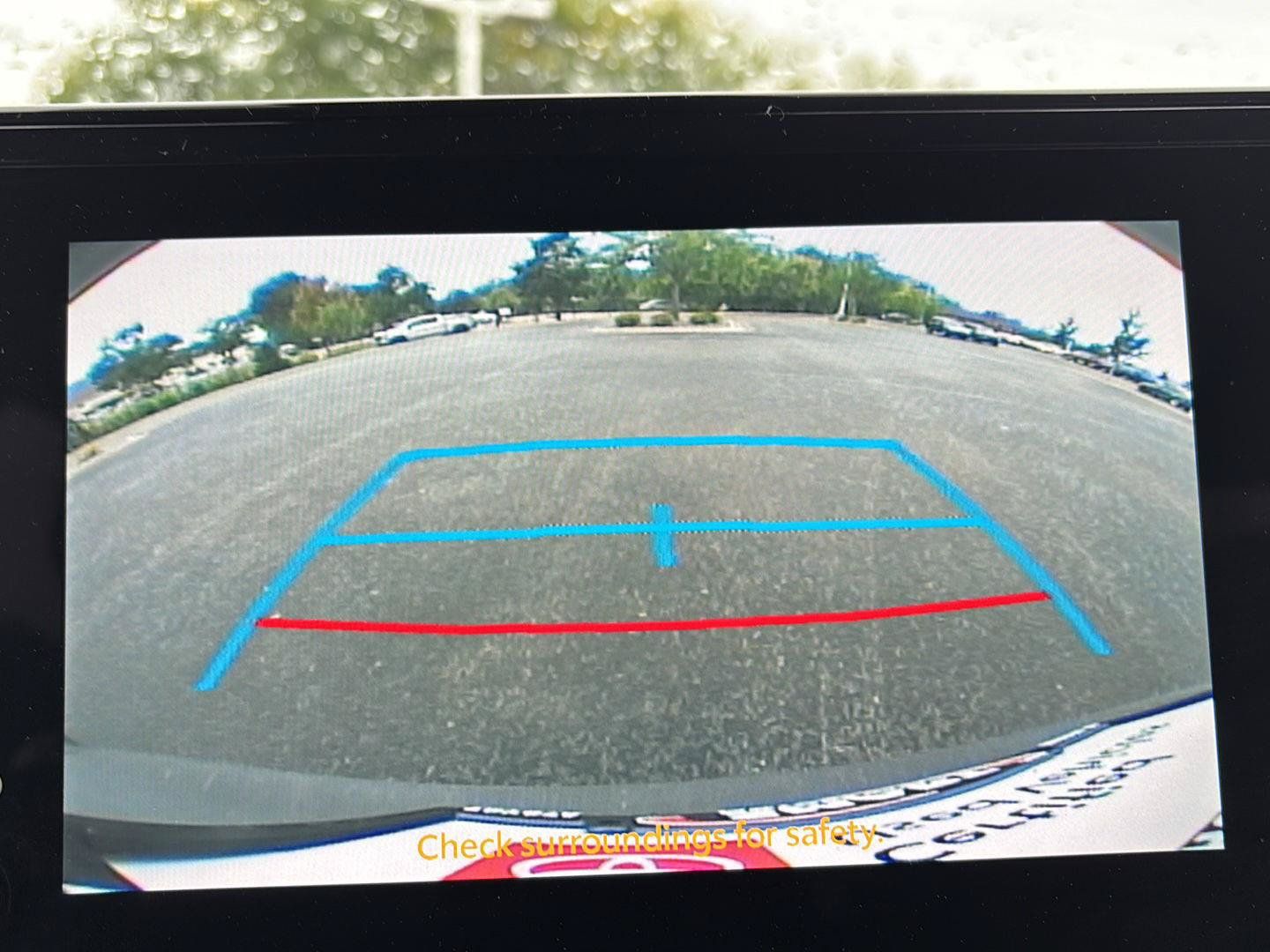 Used 2025 Toyota Sienna LE FWD image 32