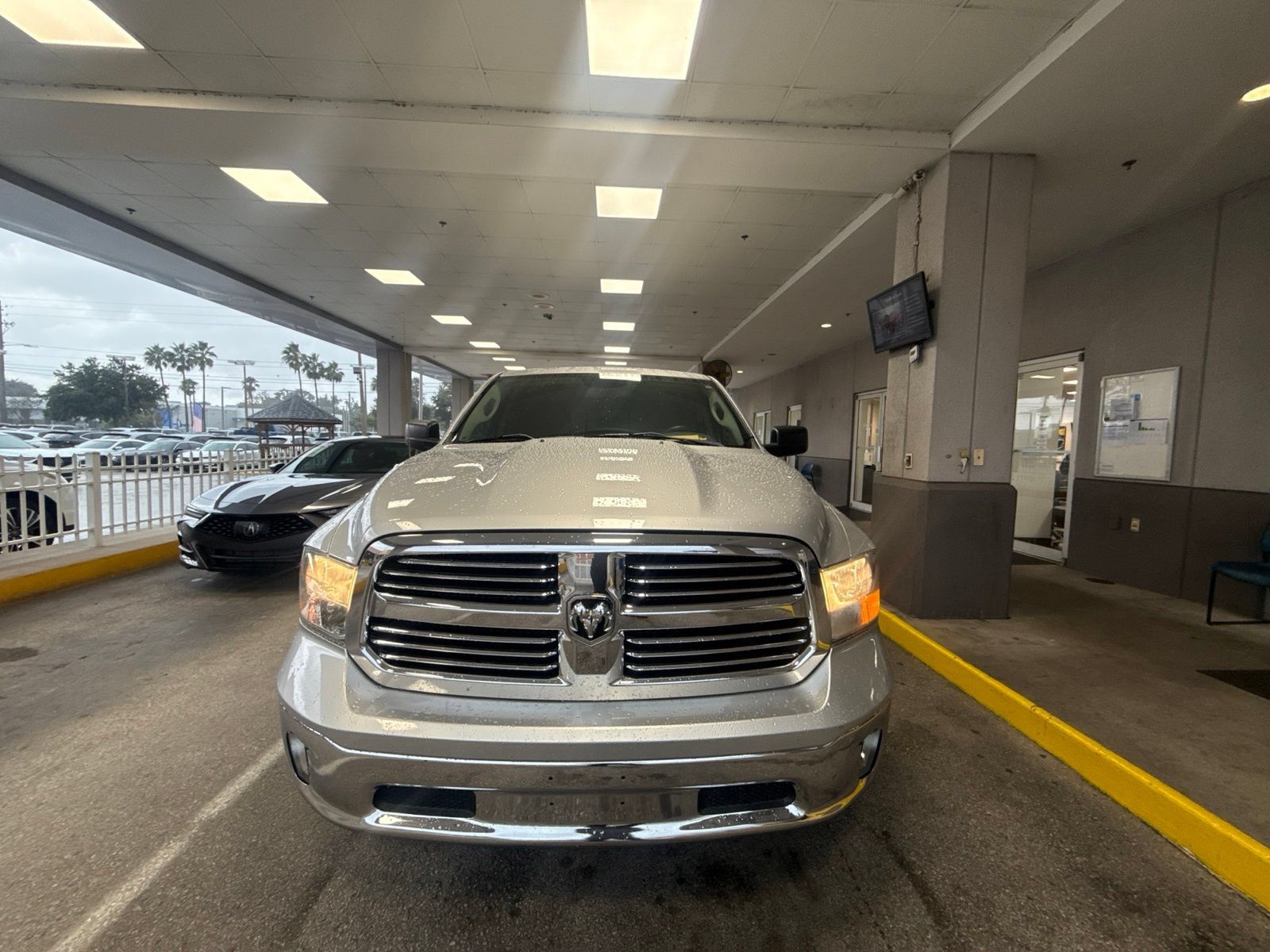 Used 2015 RAM 1500 Big Horn RWD image 3