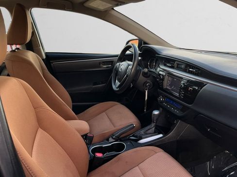 Used 2015 Toyota Corolla L image 15