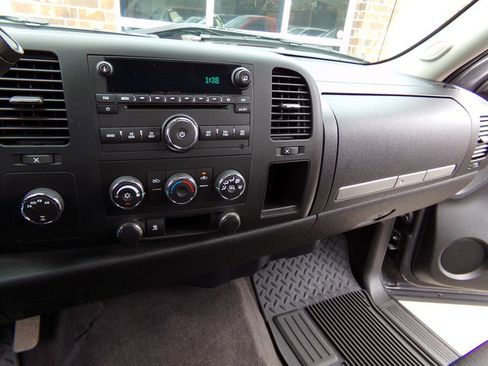 Used 2010 Chevrolet Silverado 1500 LT w/ Power Pack Plus image 33
