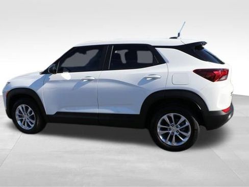 New 2025 Chevrolet TrailBlazer LS w/ LS Convenience Package image 21