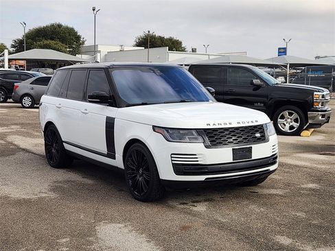 Used 2018 Land Rover Range Rover Supercharged image 2