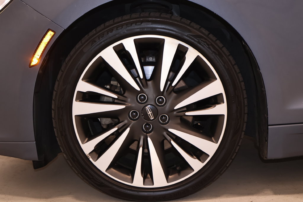 Used 2018 Lincoln MKZ Reserve w/ Climate Package AWD/4WD image 37