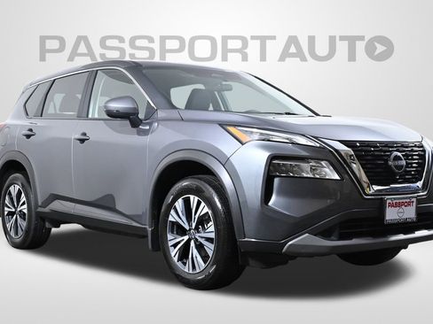 Certified 2023 Nissan Rogue SV image 4