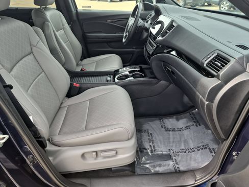 Certified 2019 Honda Passport Elite image 32
