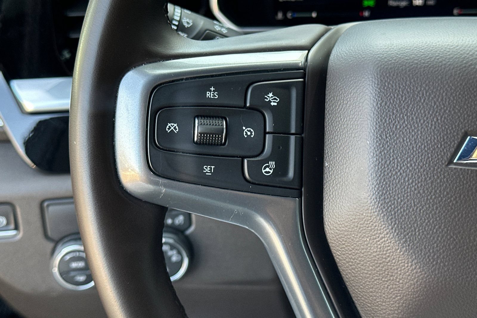 Used 2026 Chevrolet Silverado 1500 LT RWD image 31