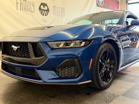 Used 2024 Ford Mustang GT RWD image 36