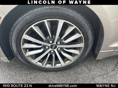 Used 2018 Lincoln MKZ Premiere AWD/4WD image 24