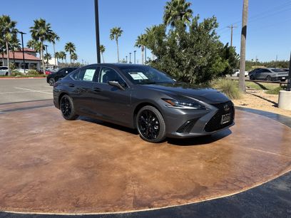 New 2025 Lexus ES 350 w/ Premium Package