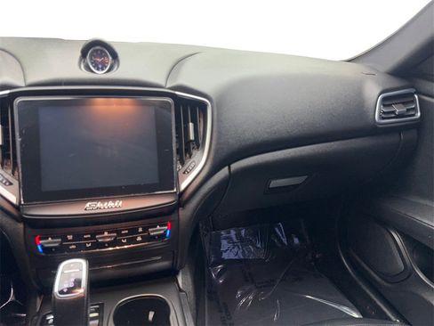 Used 2020 Maserati Ghibli image 54