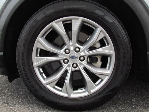 Used 2020 Ford Explorer Limited RWD image 14
