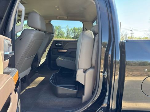 Used 2017 Chevrolet Silverado 3500 LTZ w/ Duramax Plus Package image 16