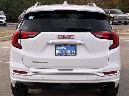 Used 2018 GMC Terrain Denali w/ Advanced Safety Package image 5