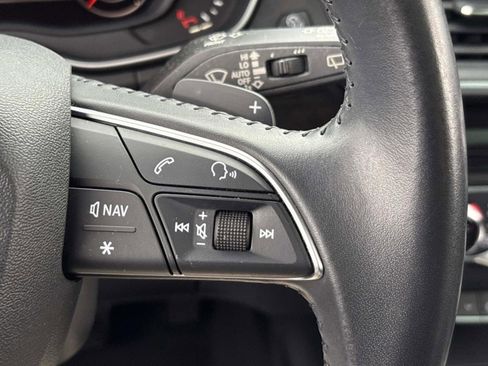 Used 2018 Audi Q5 2.0T Premium Plus w/ Premium Plus Package image 30