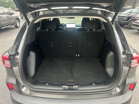 Used 2023 Ford Escape Active w/ Tech Pack #1 AWD/4WD image 27