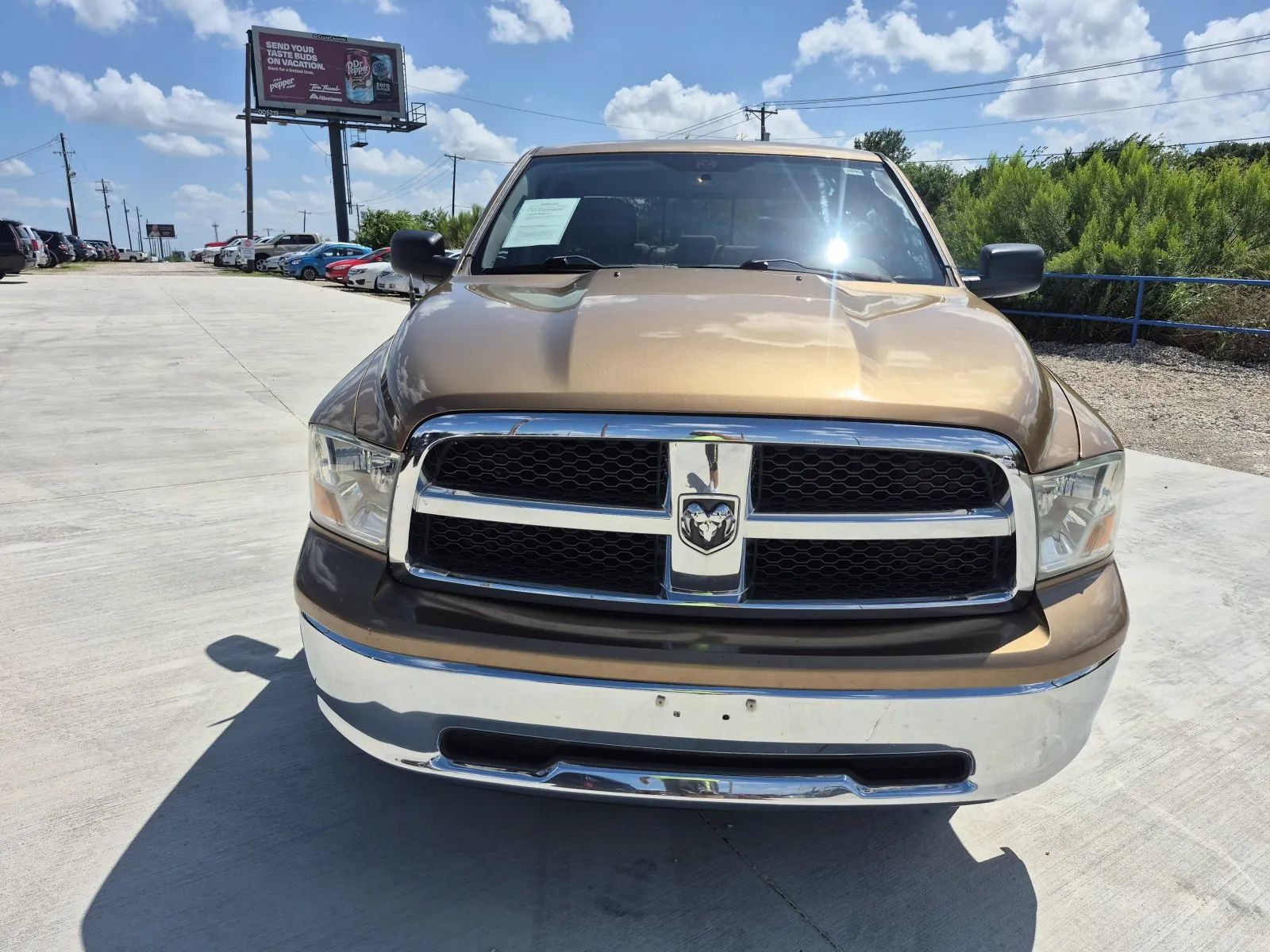 Used 2012 RAM 1500 Classic SLT RWD image 3