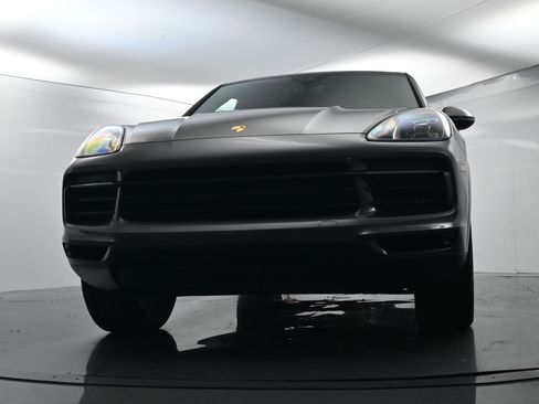 Used 2019 Porsche Cayenne image 55