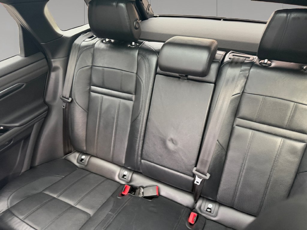 Used 2020 Land Rover Range Rover Evoque SE AWD/4WD image 17