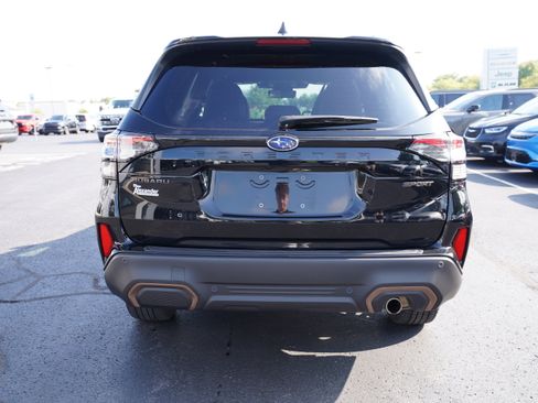Used 2025 Subaru Forester Sport AWD/4WD image 6
